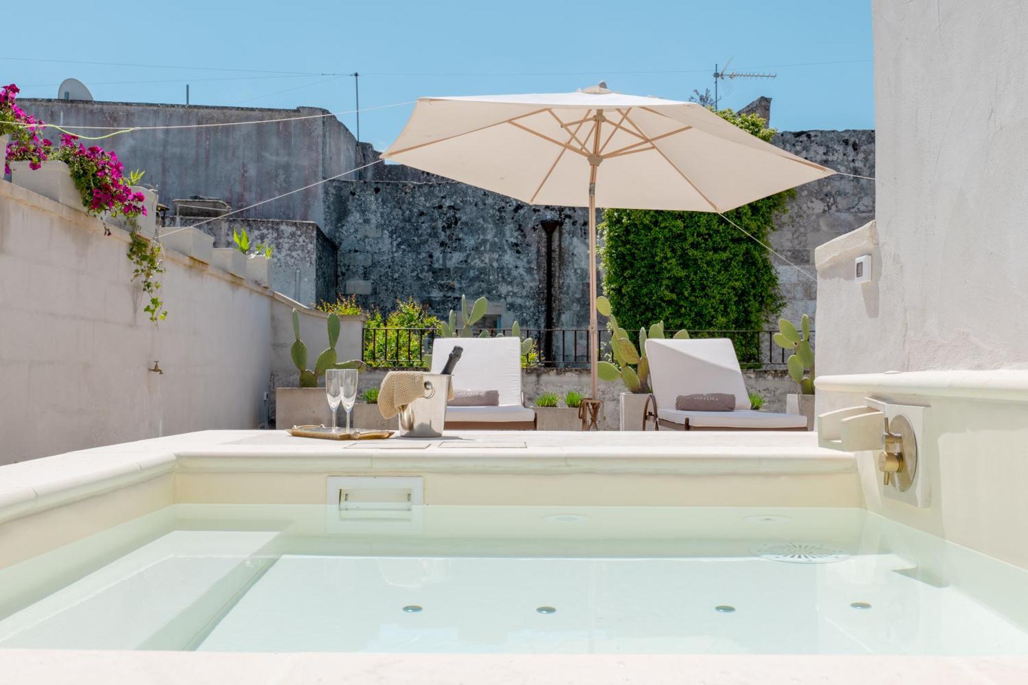 Bed and Breakfast Palazzo Angelica - Luxury Retreat Otranto Джурдіньяно Екстер'єр фото